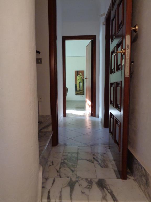 Appartement Casa Luigi Sergio - Affitto Breve à Santo Stefano di Camastra Chambre photo