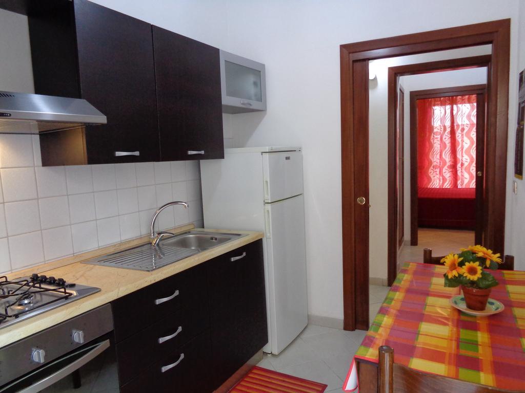 Appartement Casa Luigi Sergio - Affitto Breve à Santo Stefano di Camastra Chambre photo